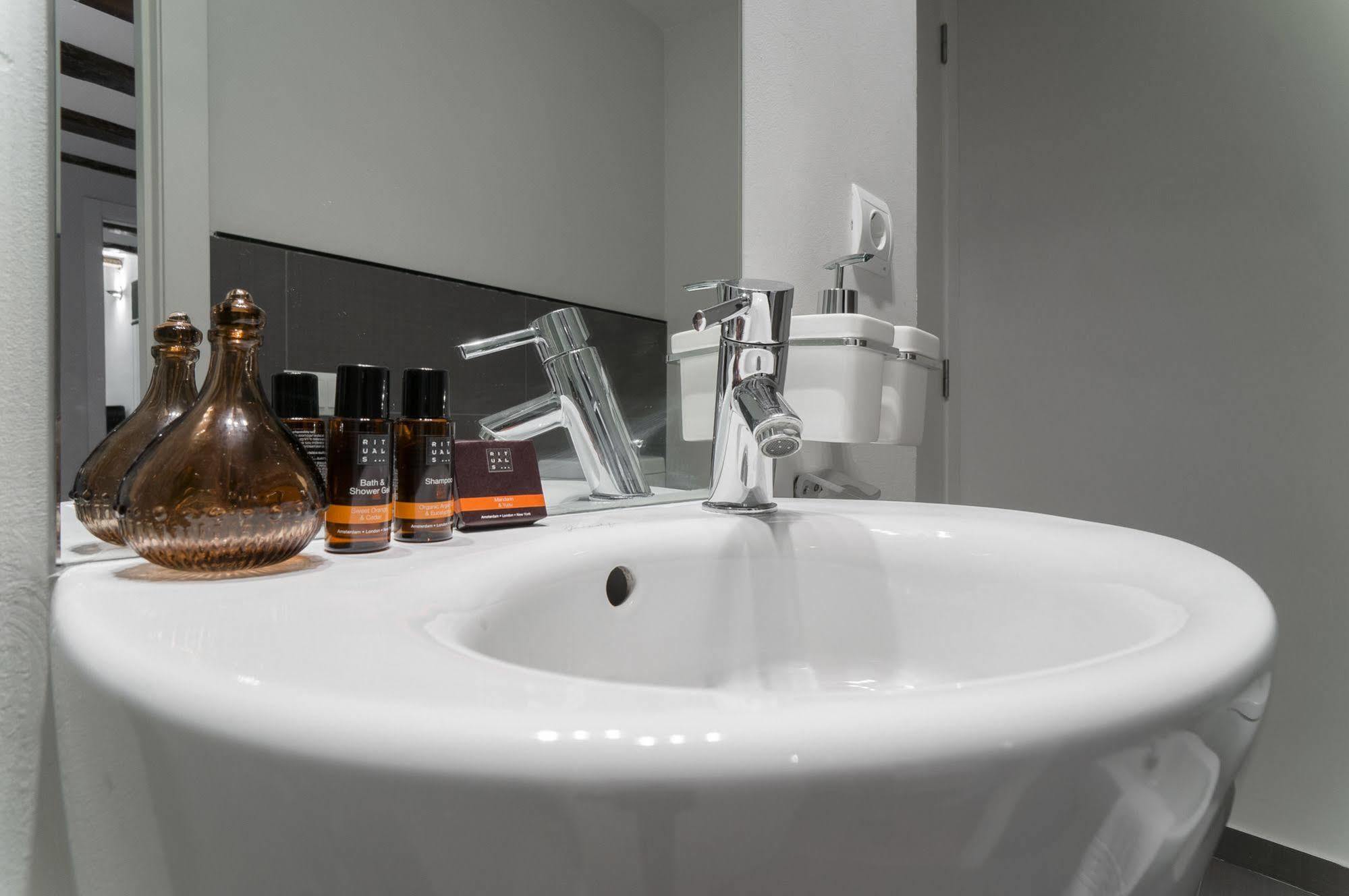 Kirei Apartment Sombrereria Walencja Zewnętrze zdjęcie